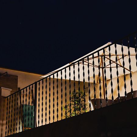 Вілла Townhouse Sa Casa Сінеу Екстер'єр фото
