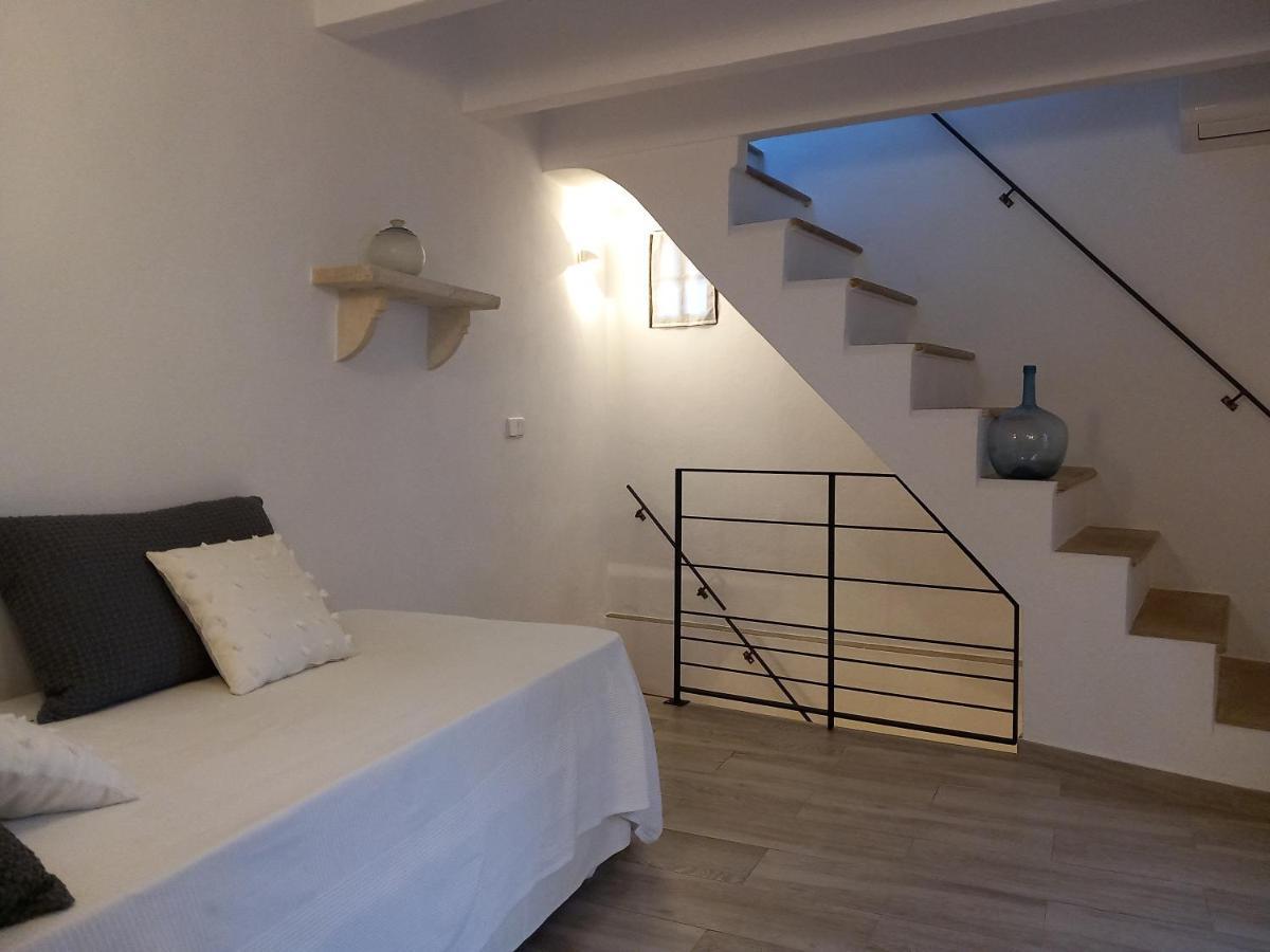 Вілла Townhouse Sa Casa Сінеу Екстер'єр фото